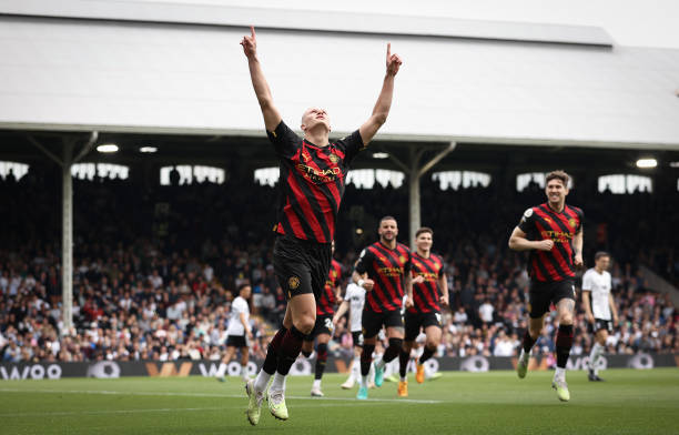 霍福德在比 霍福德在比